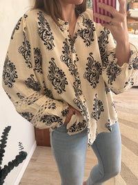 Blouse noir et écru
