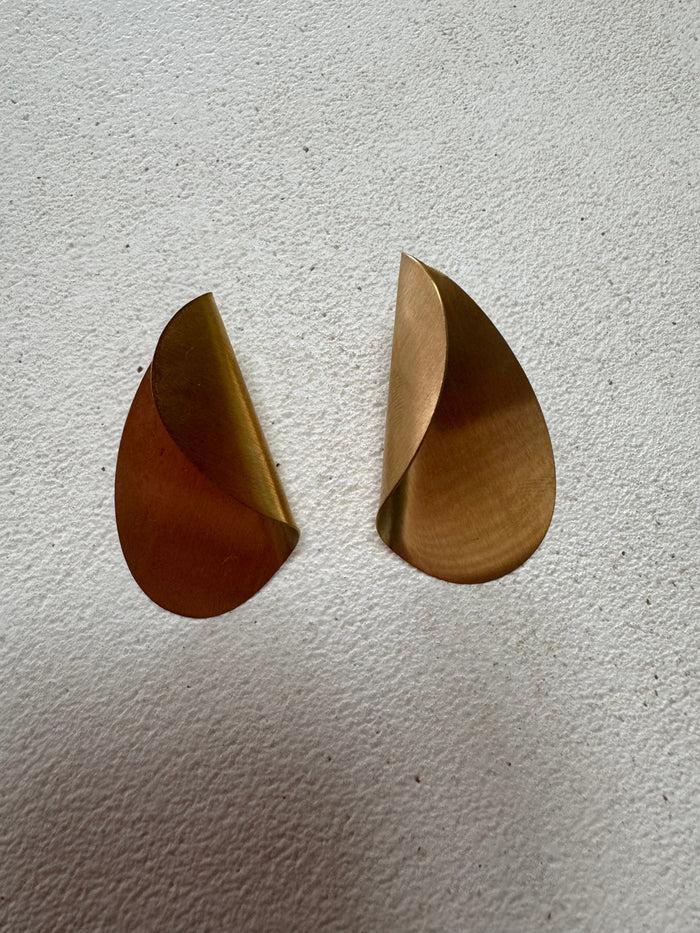 Boucle d’oreille Loli La tenue par Virginie