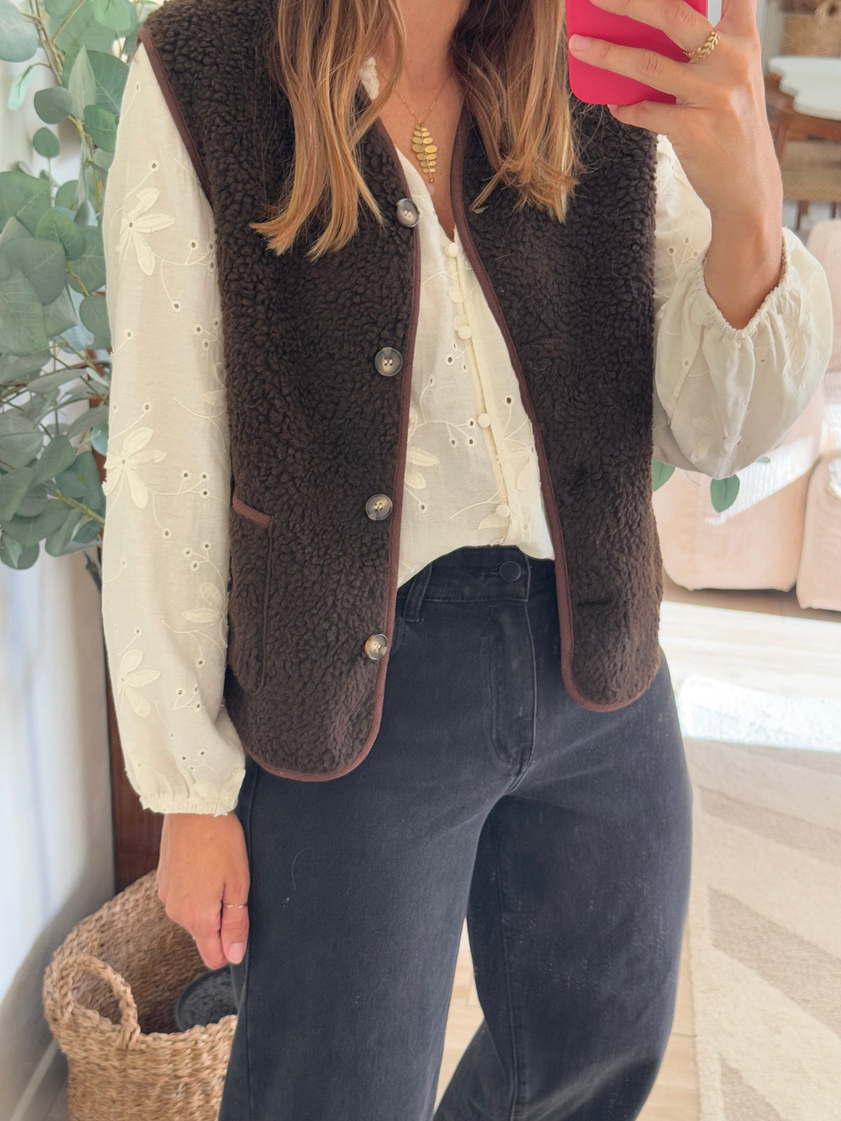 gilet chocolat sans manche