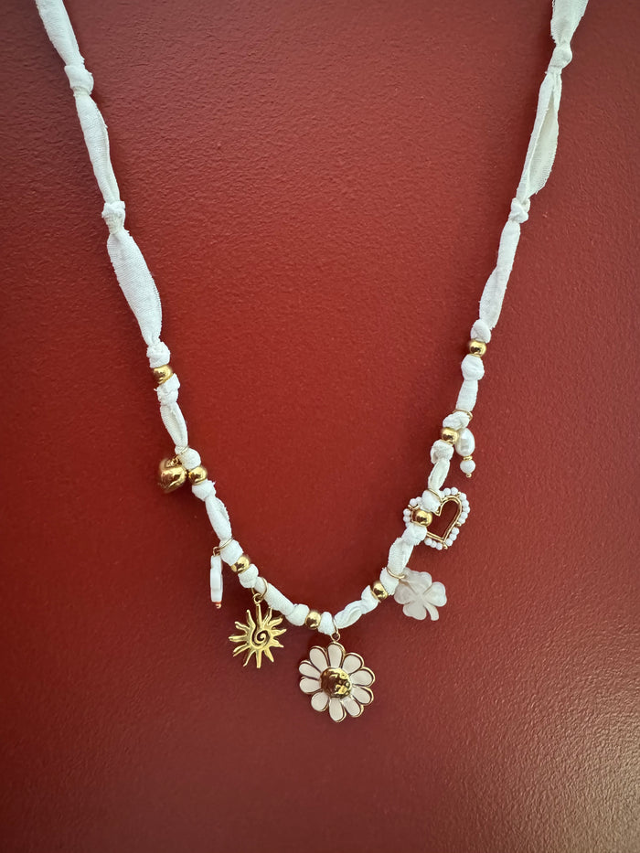Collier Auguste