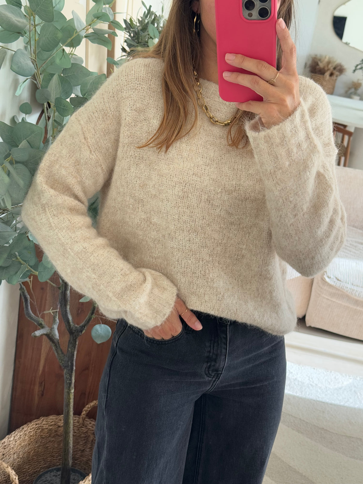 Pull Monica