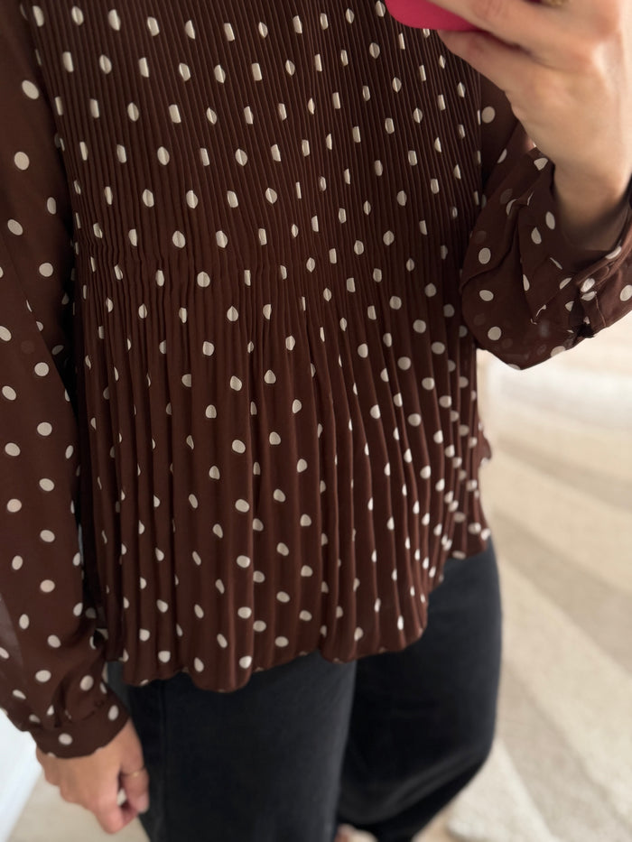 Blouse à pois marron