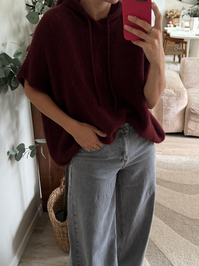 Pull capuche sans manche