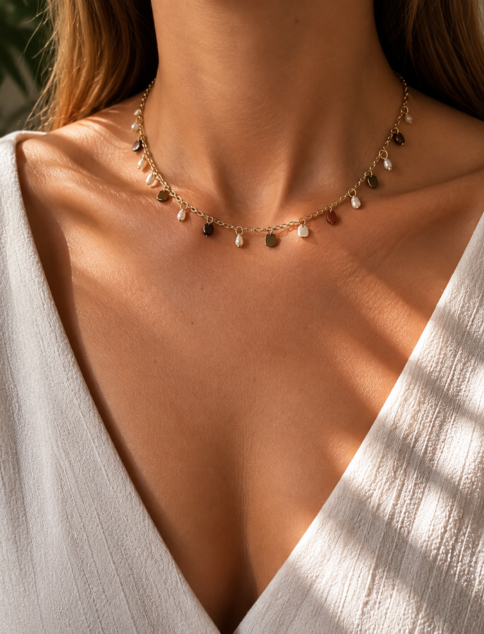 Collier fin