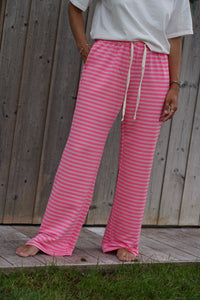 Pantalon à rayures rose Roman