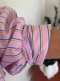Chemise rose à rayures