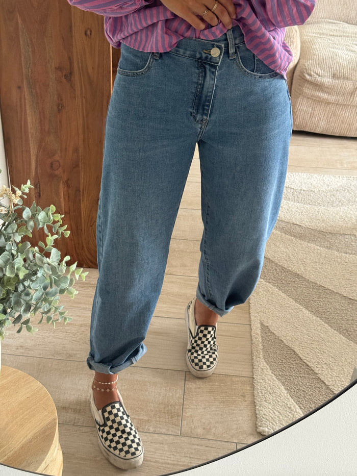 Jean Barrel Bob