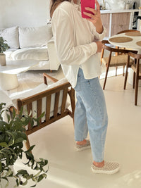 Chemise blanc à col volanté